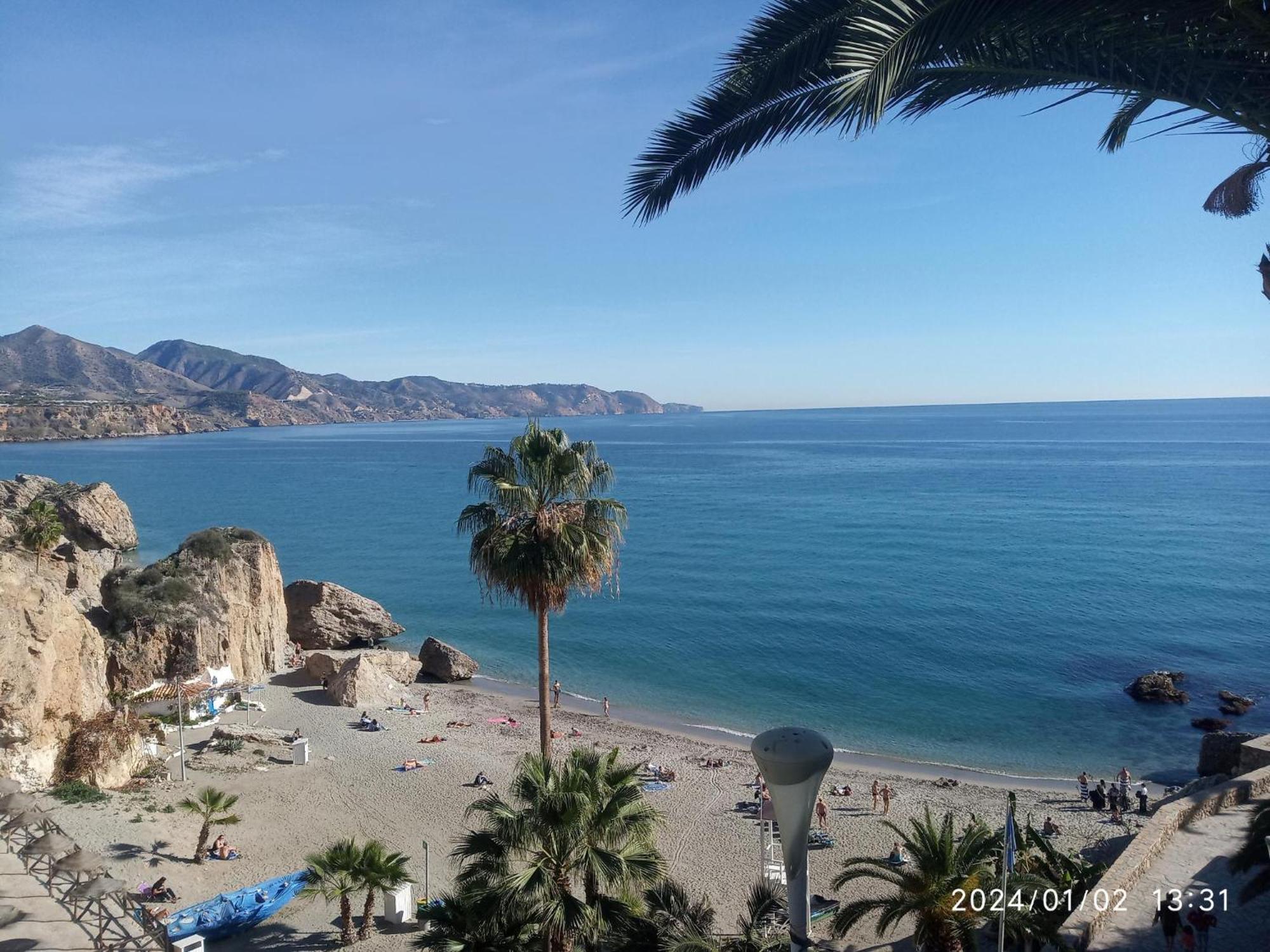 Apartamento Centro Nerja Proxi Playas Esterno foto